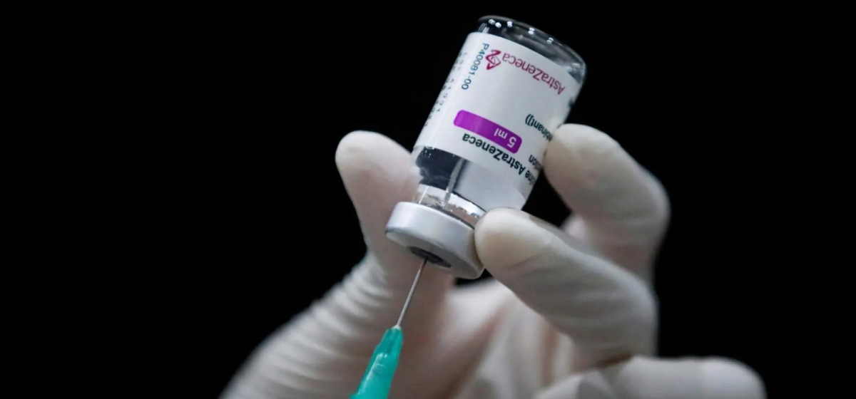 Demanda multimillonaria contra AstraZeneca en Córdoba, la primera por una muerte